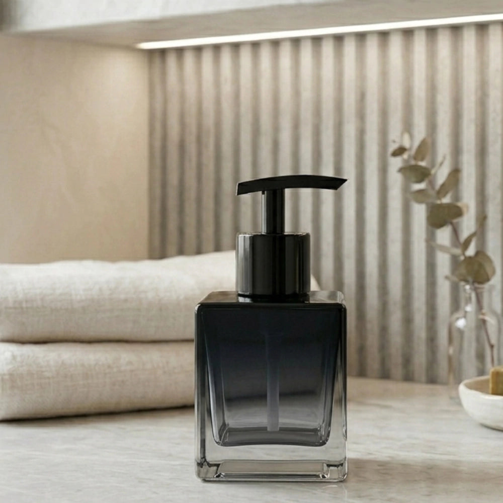 Mini Porta Sabonete Líquido de Vidro Preto 100ml