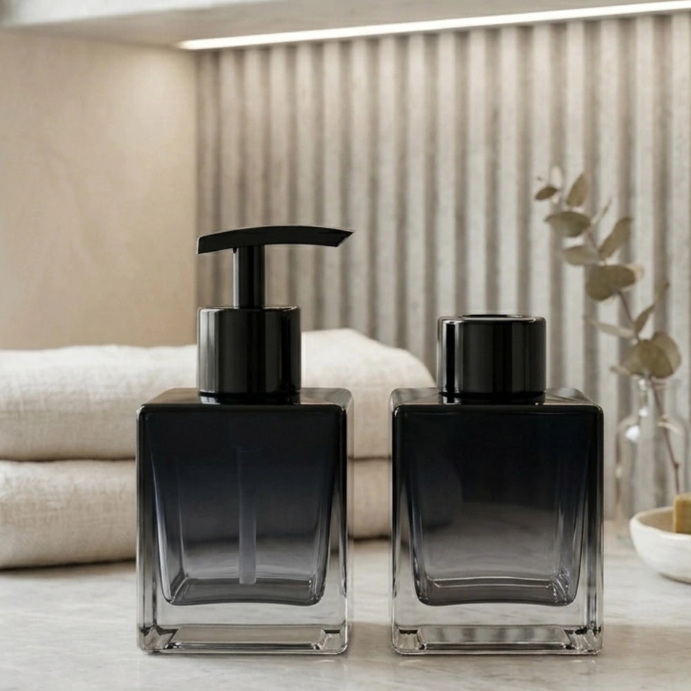 Mini Porta Sabonete Líquido de Vidro Preto 100ml