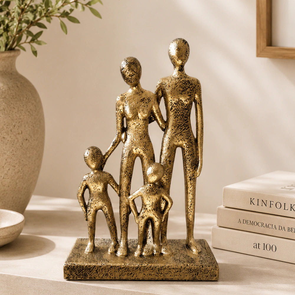 Escultura Decorativa Família Cobre em Pé