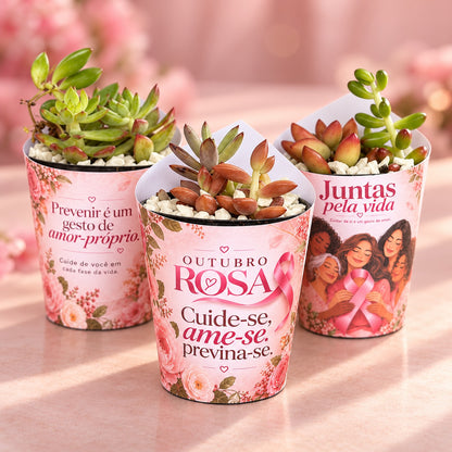 Três lembrancinhas Outubro Rosa com rótulo personalizado e pedrinhas brancas